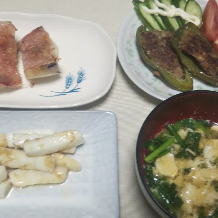 ピーマンの肉詰めとイカバターとニラ玉汁と焼き魚☆